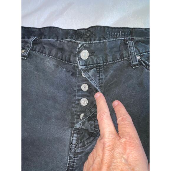 7 For All mankind Men's Jeans - Size 40 x 28 - Standard Style, Button Fly - Picture 4 of 9